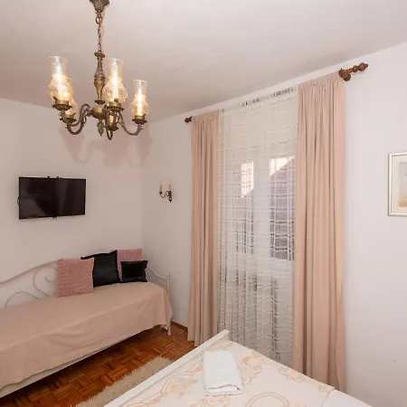 Three Bedroom Vice - Ae1450 Zadar